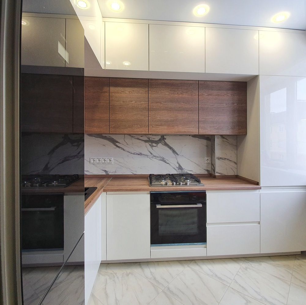 Белый кухонный гарнитур-Кухня МДФ в эмали «Модель 529»-фото2