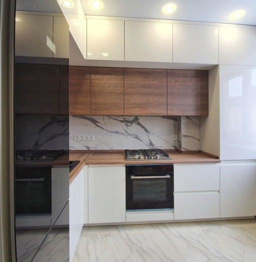 Белый кухонный гарнитур-Кухня МДФ в эмали «Модель 529»-фото7